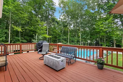 21 Kristin Drive, Derry, NH 03038 - Photo 14