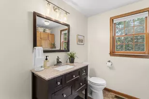 21 Kristin Dr, Derry, NH 03038 - Photo 40