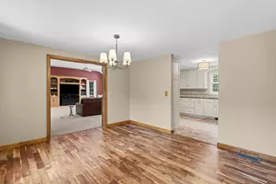 21 Kristin Dr, Derry, NH 03038 - Photo 32