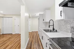 3 Brookside Dr, Exeter, NH 03833 - Photo 1