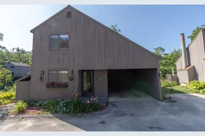 48 Coburn Woods Drive, Nashua, NH 03063 - Photo 2