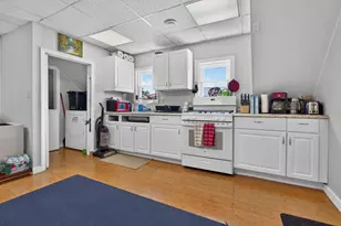 649 Second St, Manchester, NH 03102 - Photo 10