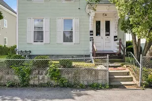 401 Cedar St, Manchester, NH 03103 - Photo 2