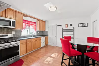 401 Cedar Street, Manchester, NH 03103 - Photo 8