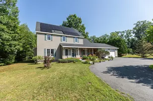 20 Wildwood Ave, Claremont, NH 03743 - Photo 4