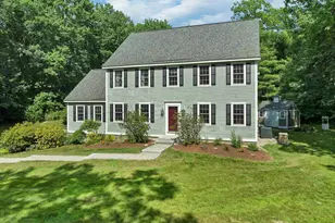 52 Riverdale Rd, New Boston, NH 03070 - Photo 1