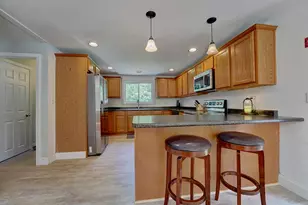 29 Mary Batchelder Rd, Hampton, NH 03842 - Photo 4