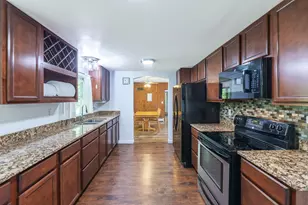 210 Hanover St, Hartford, VT 05001 - Photo 16