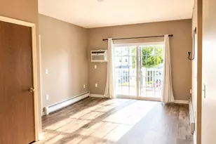 18 Harbor Ave, Nashua, NH 03060 - Photo 6