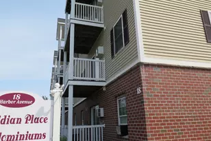 18 Harbor Ave, Nashua, NH 03060 - Photo 2