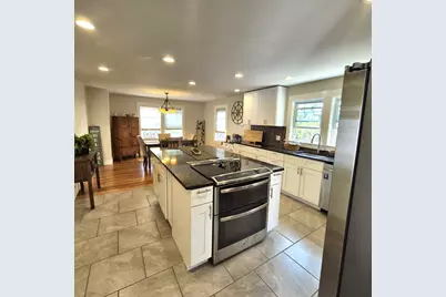 20 Bay Street, Claremont, NH 03743 - Photo 12