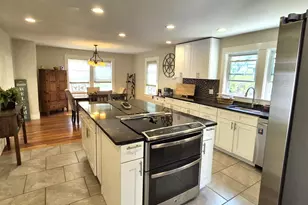 20 Bay St, Claremont, NH 03743 - Photo 12