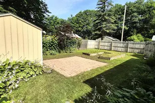 20 Bay St, Claremont, NH 03743 - Photo 6