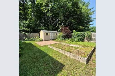 20 Bay Street, Claremont, NH 03743 - Photo 6