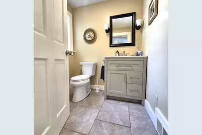 20 Bay Street, Claremont, NH 03743 - Photo 16