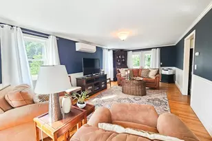 28 Pheasant Run, East Kingston, NH 03827 - Photo 6