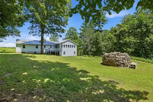 38 Storrs Dr, Loudon, NH 03307 - Photo 8