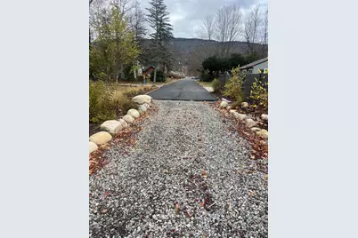34 Franklin Street #10, Lincoln, NH 03251 - Photo 6