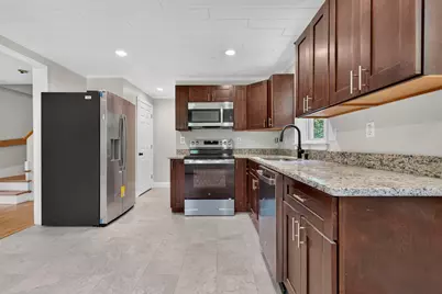 7 Homestead Drive #R, Derry, NH 03038 - Photo 8