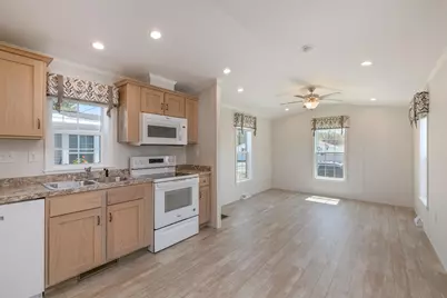 53 Brookwood Drive, Salem, NH 03079 - Photo 2