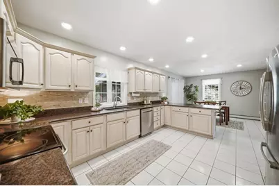 4 Longmeadow Road, Windham, NH 03087 - Photo 10