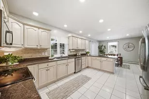 4 Longmeadow Rd, Windham, NH 03087 - Photo 10