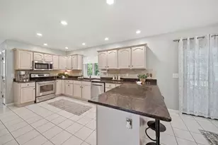 4 Longmeadow Rd, Windham, NH 03087 - Photo 12
