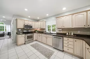 4 Longmeadow Rd, Windham, NH 03087 - Photo 8