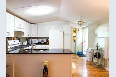 26 Edgewood Drive, Allenstown, NH 03275 - Photo 8