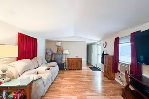 26 Edgewood Dr, Allenstown, NH 03275 - Photo 10