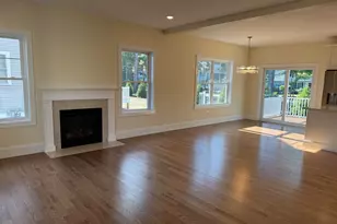 55 Wilderness Dr, Nashua, NH 03062 - Photo 2