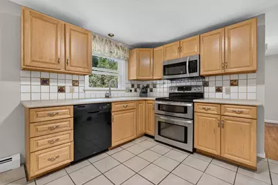 25 Bedard Avenue, Derry, NH 03038 - Photo 24