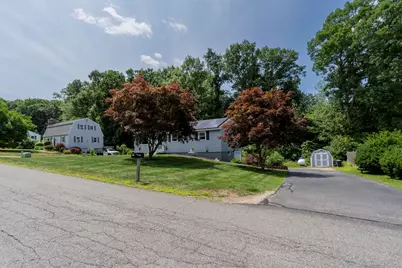 25 Bedard Avenue, Derry, NH 03038 - Photo 14
