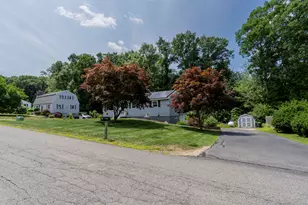 25 Bedard Ave, Derry, NH 03038 - Photo 14