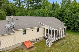 727 Bailey Rd, Jefferson, NH 03583 - Photo 32