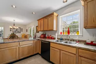 727 Bailey Rd, Jefferson, NH 03583 - Photo 16