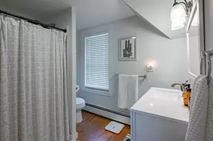 64 Henniker St, Hillsboro, NH 03244 - Photo 34