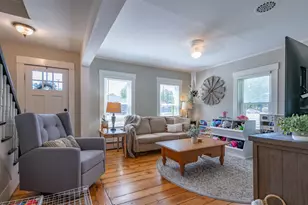 64 Henniker St, Hillsboro, NH 03244 - Photo 18