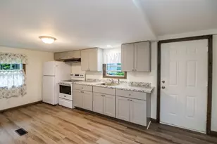 2 Corrigan St, Gorham, NH 03581 - Photo 2