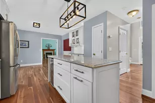 14 Naumkeag Ct, Litchfield, NH 03052 - Photo 12
