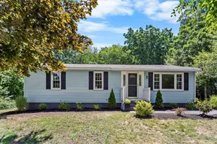 14 Derryfield Rd, Derry, NH 03038 - Photo 1