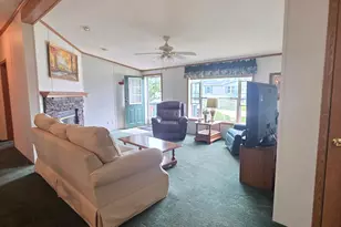 9 Ash St, Epsom, NH 03234 - Photo 12
