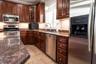 9 Shoreline Dr, Hudson, NH 03051 - Photo 16