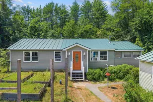 935 Battle St, Webster, NH 03303 - Photo 1
