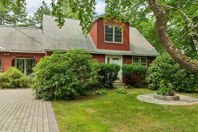 4 Highland Avenue, Goffstown, NH 03045 - Photo 2