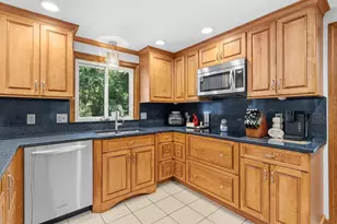 924 River Rd, Weare, NH 03281 - Photo 18