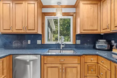 924 River Road, Weare, NH 03281 - Photo 22