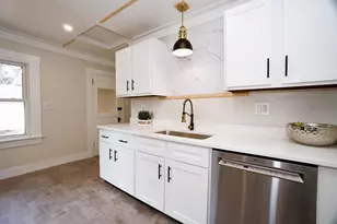 33 Noyes St, Concord, NH 03301 - Photo 10