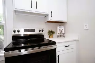 33 Noyes St, Concord, NH 03301 - Photo 12