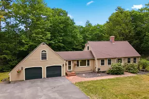 17 Woodhill Rd, Bow, NH 03304 - Photo 2